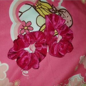 2 Hair scrunches Pink new